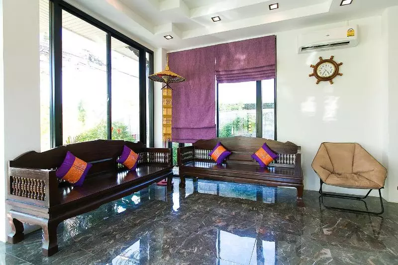 هتل Saksuksmile Resort