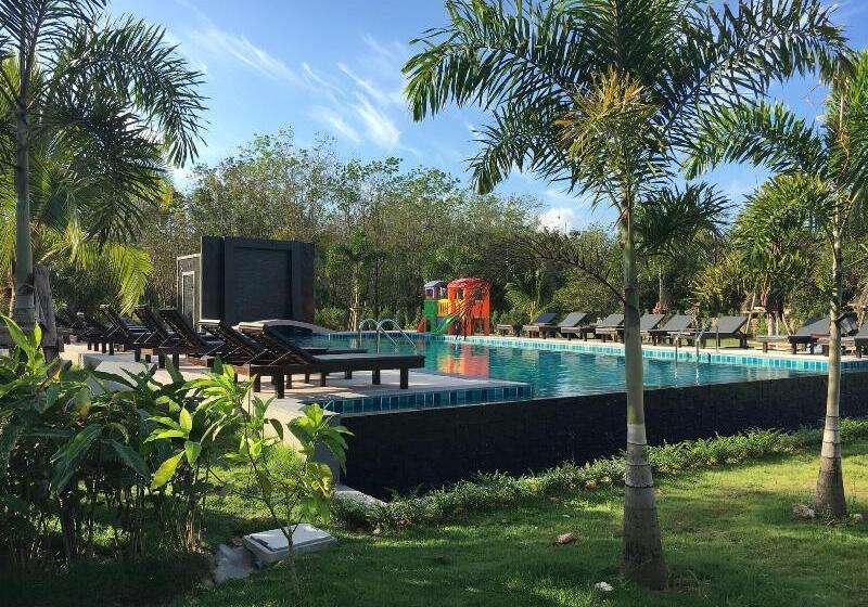 فندق Siri Lanta Resort