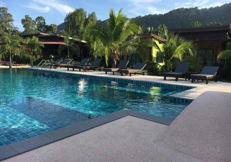 فندق Siri Lanta Resort