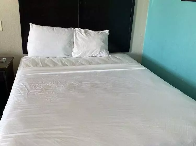 モーテル Express Inn West Memphis