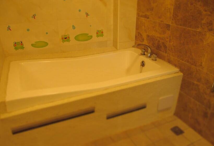 پانسیون Happyhualien B&b