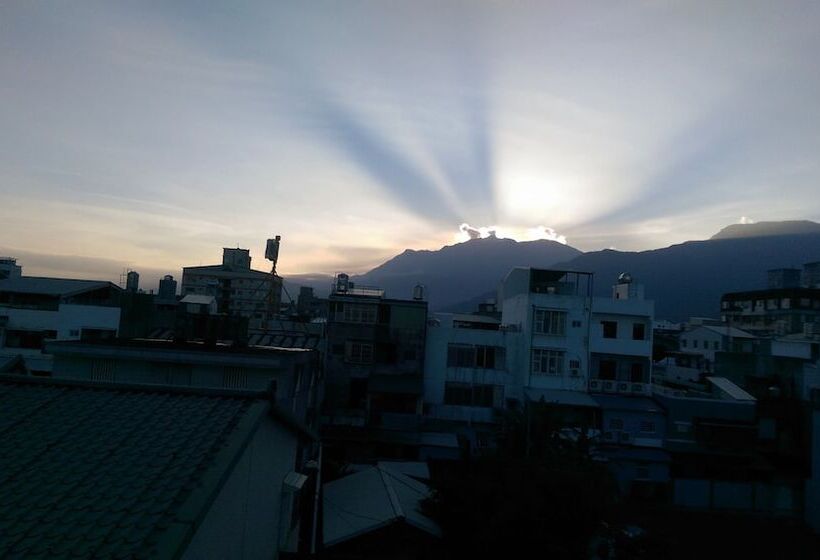 پانسیون Happyhualien B&b