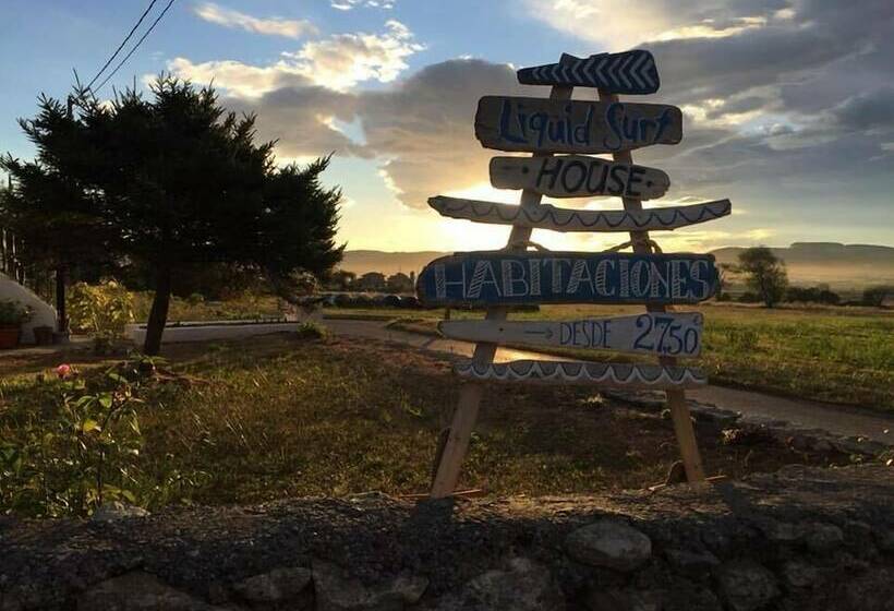 הוסטל Liquid Surfhouse