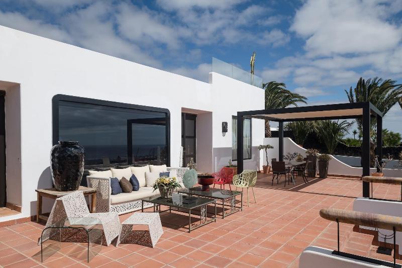 تختخواب و صبحانه 5 Suites Lanzarote