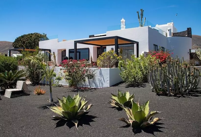 Aamiaismajoitus (B&B) 5 Suites Lanzarote