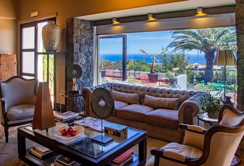 تختخواب و صبحانه 5 Suites Lanzarote