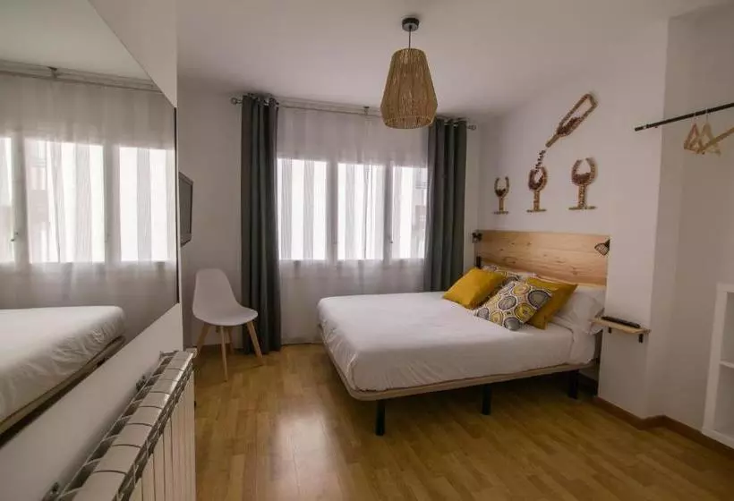 ベッドアンドブレックファースト Tinto Dreams Hostel