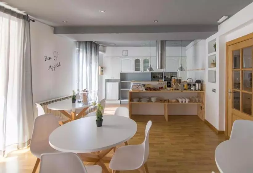 ベッドアンドブレックファースト Tinto Dreams Hostel