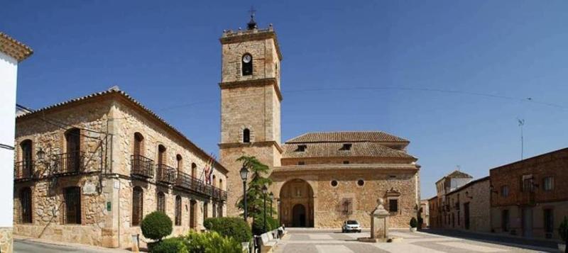 Casa De La Torre Hospederia