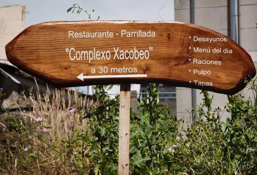 簡易ホテル Complexo Xacobeo