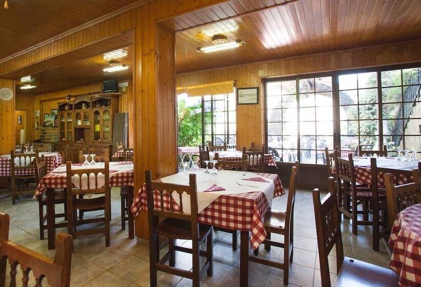 簡易ホテル Complexo Xacobeo