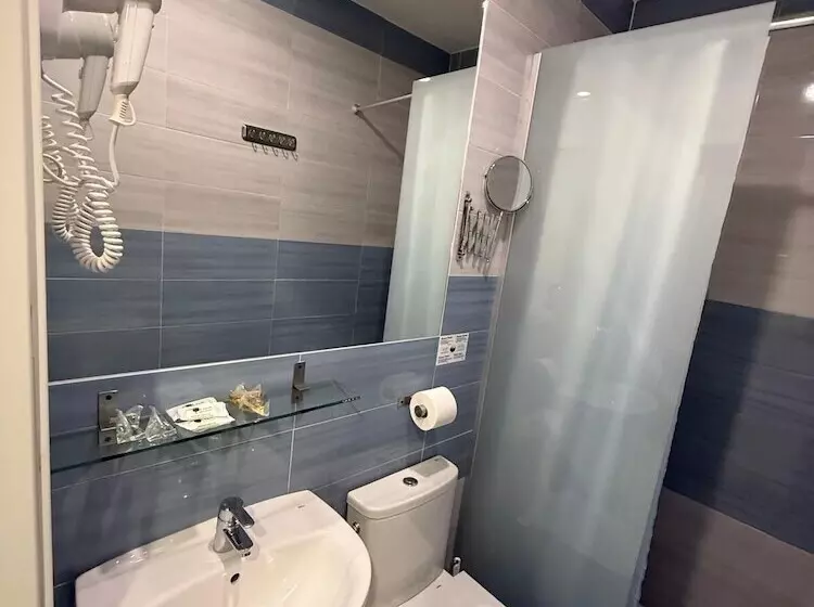 Hostal Madrid Star