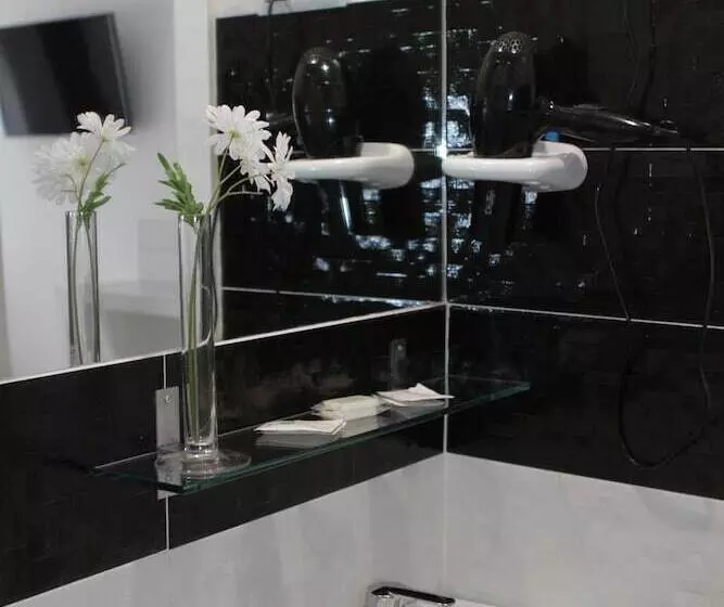 Hostal Madrid Star