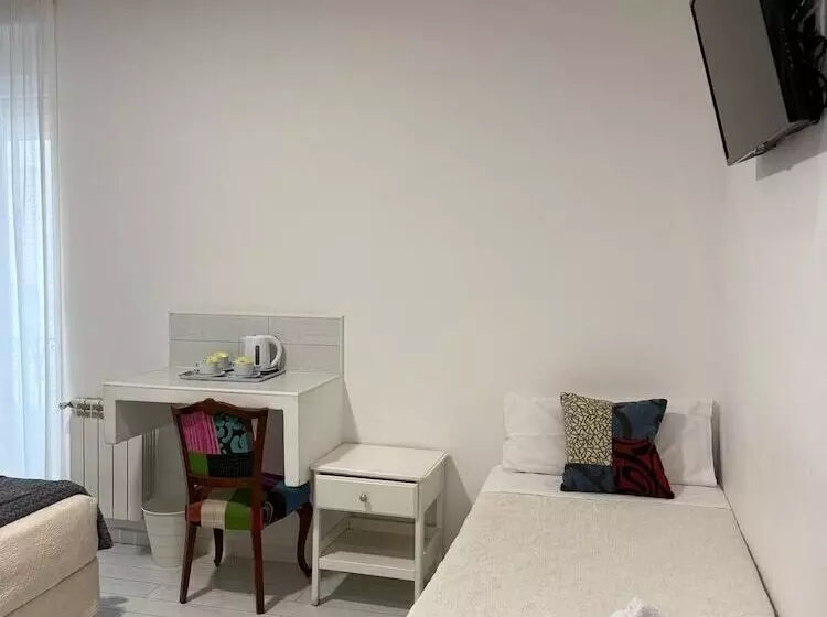 Hostal Madrid Star