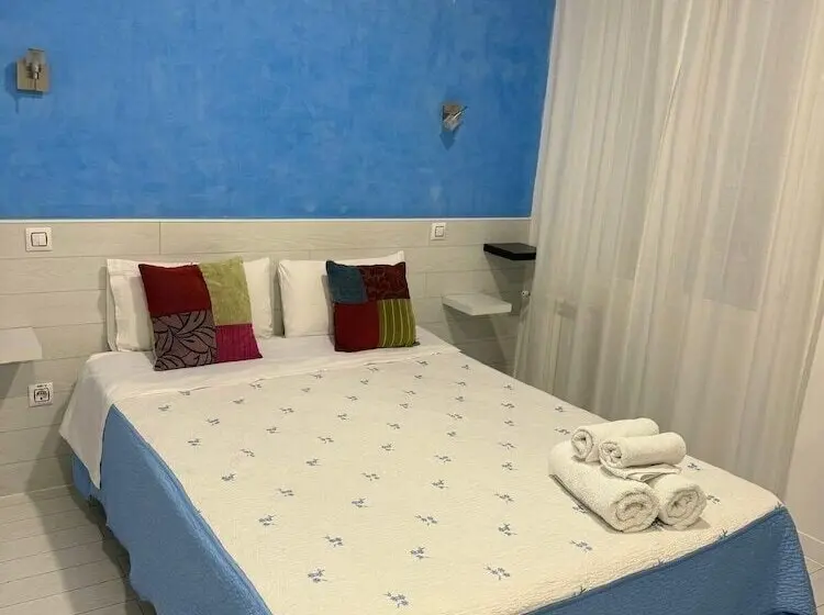 Hostal Madrid Star