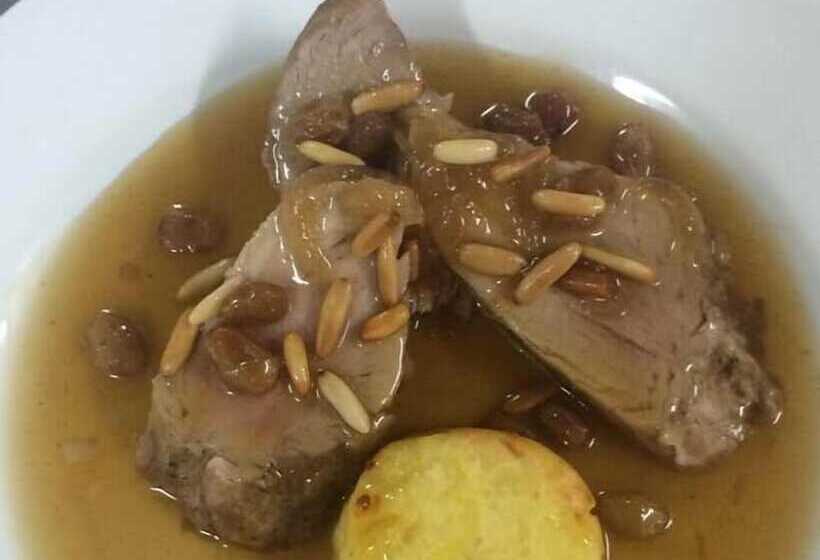 Hostal Restaurante Luciano