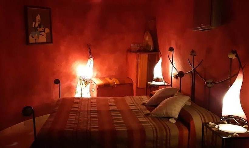 Отель Cueva Tardienta Monegros Adults Only