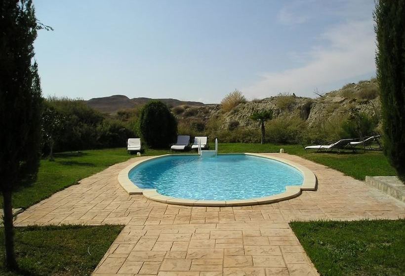 Отель Cueva Tardienta Monegros Adults Only