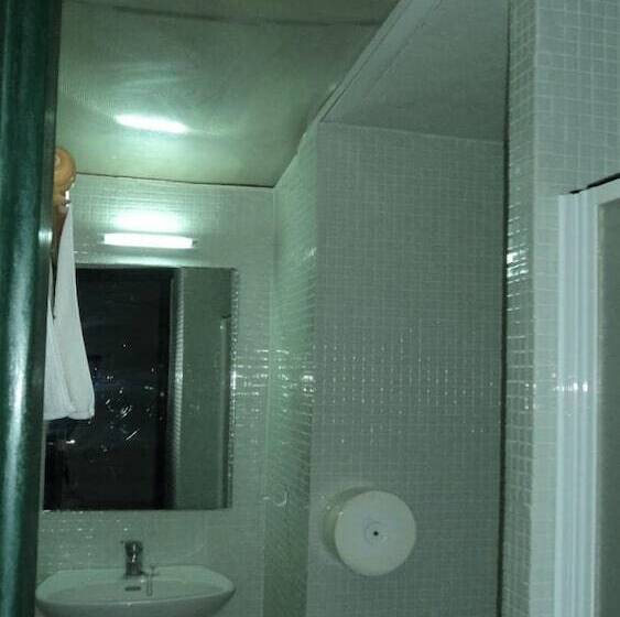 酒店 La Cartuja De Cazalla