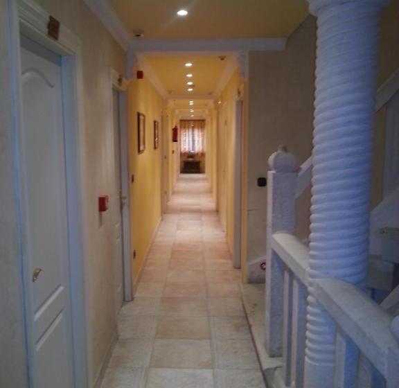 Hotel Hostal Restaurante El Castillo