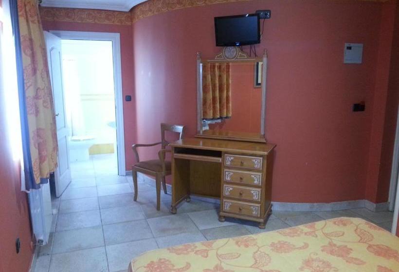 Hotel Hostal Restaurante El Castillo