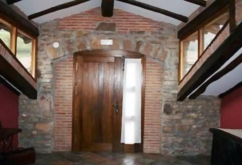 Maaseutuhotelli Argiñenea Country House