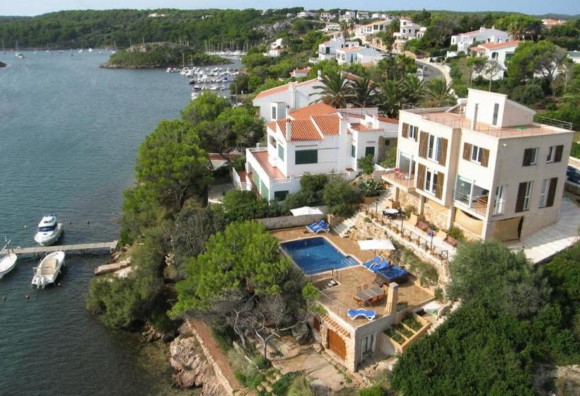 Menurka Port D Addaia