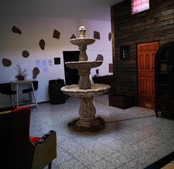 بنسيون Casa Rural La Cruz