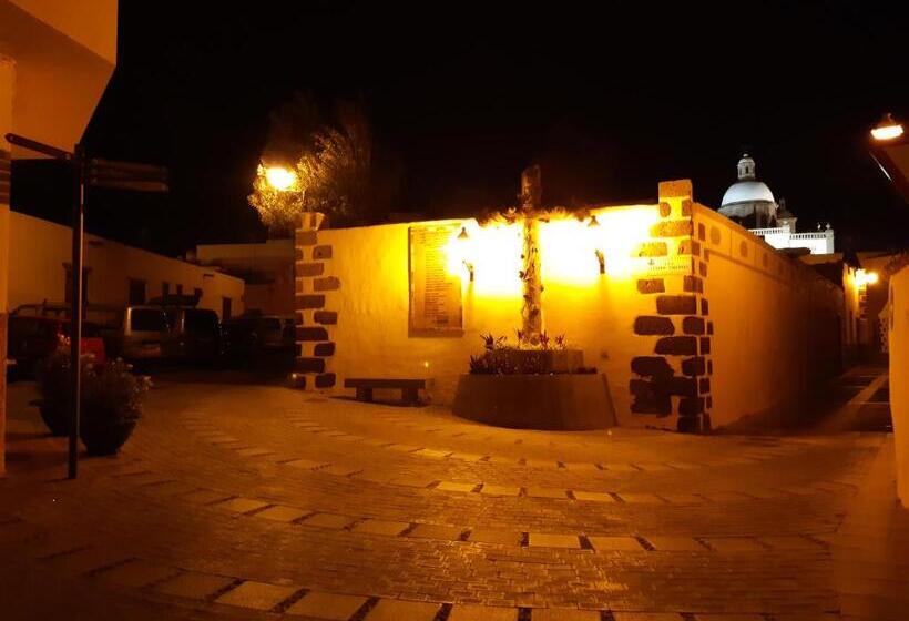 بنسيون Casa Rural La Cruz