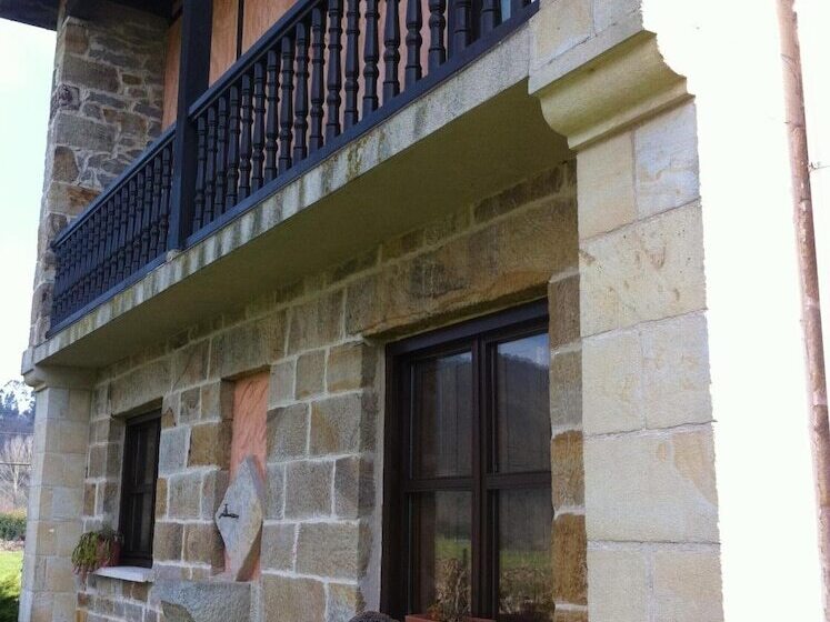 ペンション Posada Las Puentes