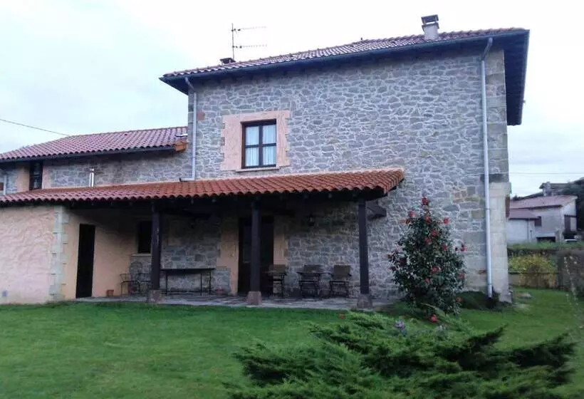 ペンション Posada Las Puentes