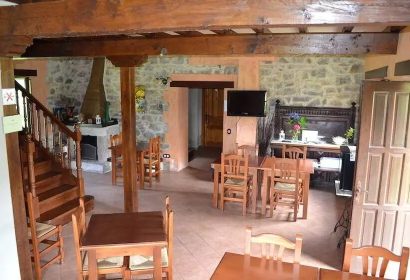 ペンション Posada Las Puentes