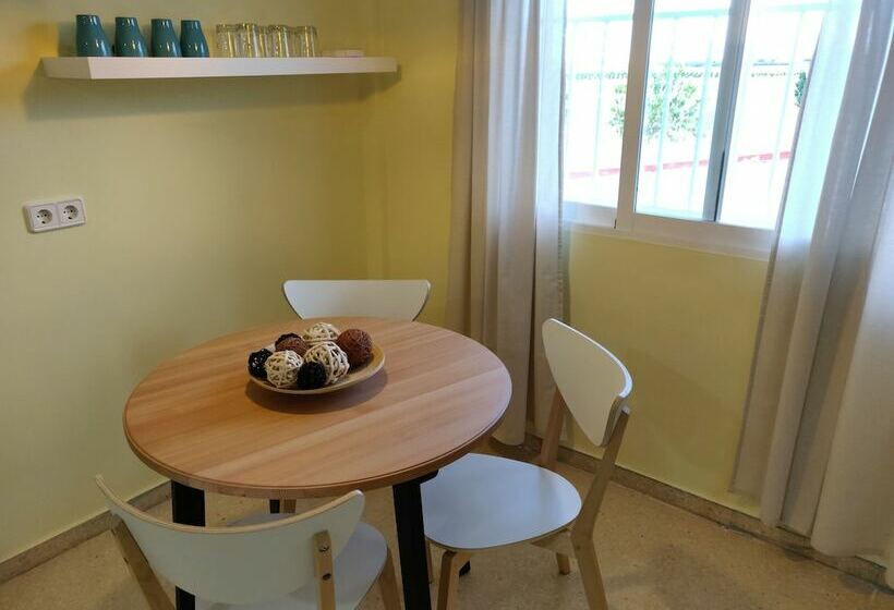 Residencia Las Claras Del Mar Menor Hostel