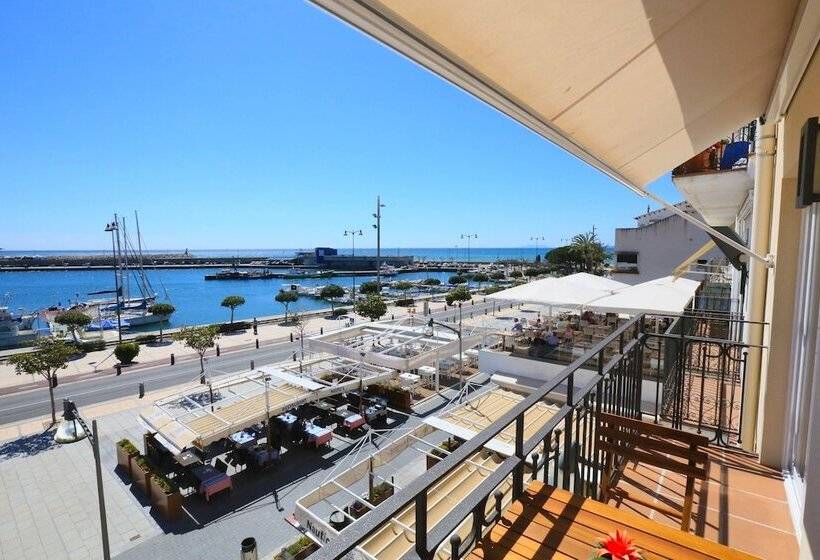 Apartamentos La Torre