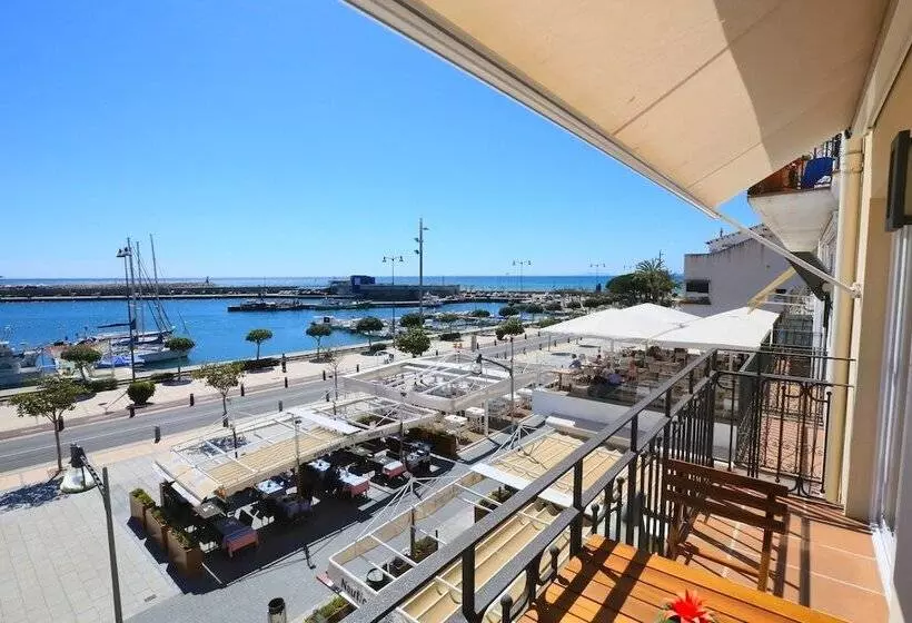 Apartamentos La Torre