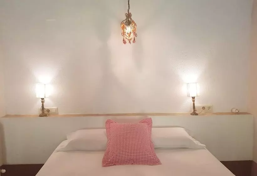 تختخواب و صبحانه Mas Ardevol Pt106