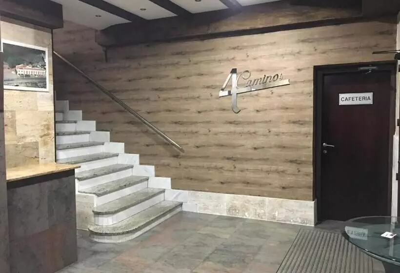 Hostelli Cuatro Caminos