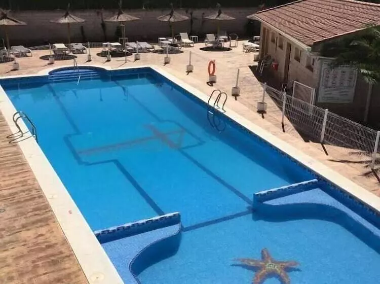 Hostelli Cuatro Caminos