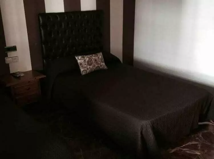 ホテル Arcos Rosalejo Coruña