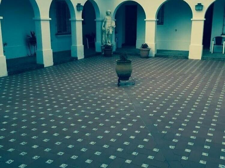 هتل Arcos Rosalejo Coruña