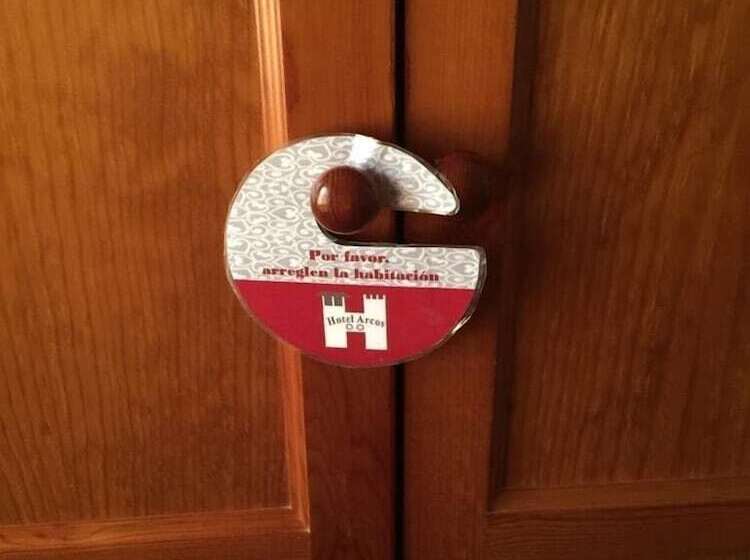 هتل Arcos Rosalejo Coruña