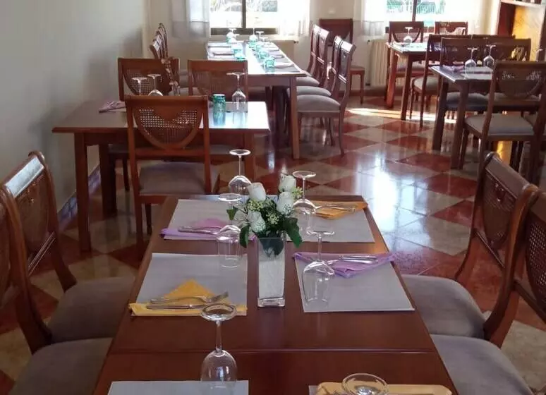 ホテル Las Glorias