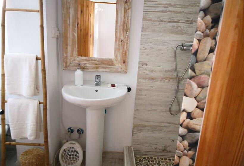 بنسيون Bungalows Castillejos   Adults Only