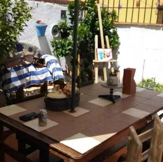 Majatalo Cuevaalegria