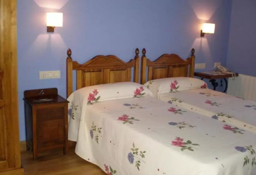 Majatalo La Posada De Cucayo