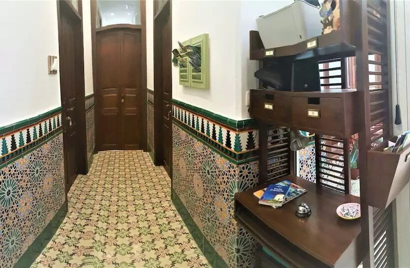 ペンション Los Canaritos