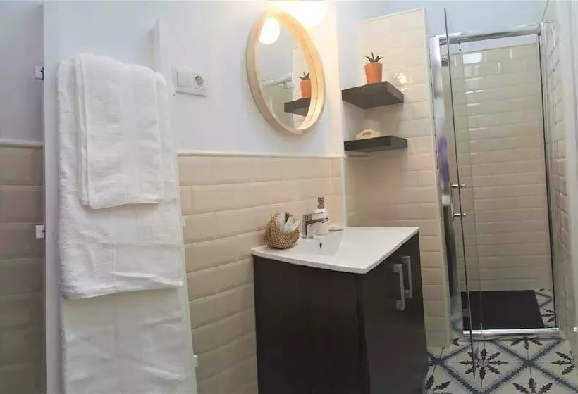 ペンション Los Canaritos