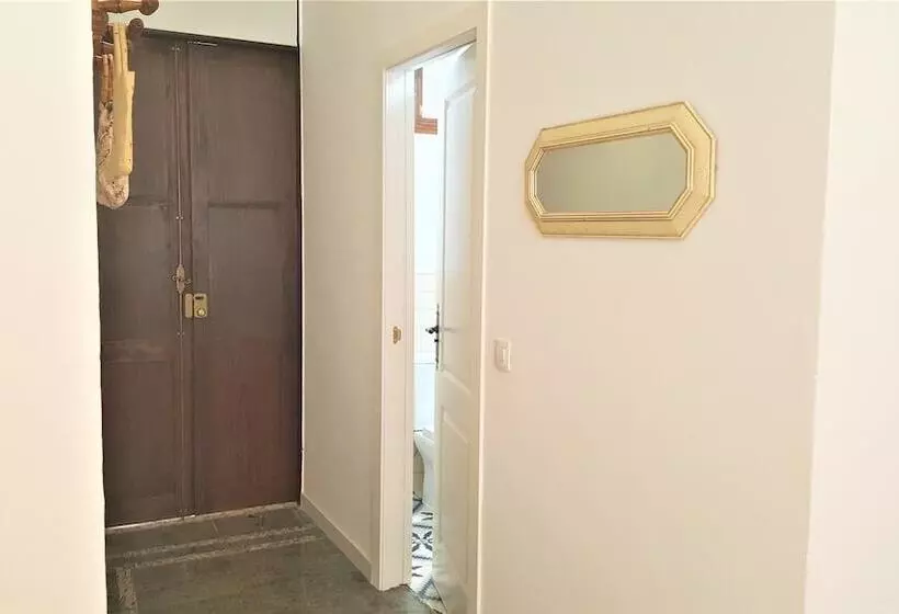 ペンション Los Canaritos