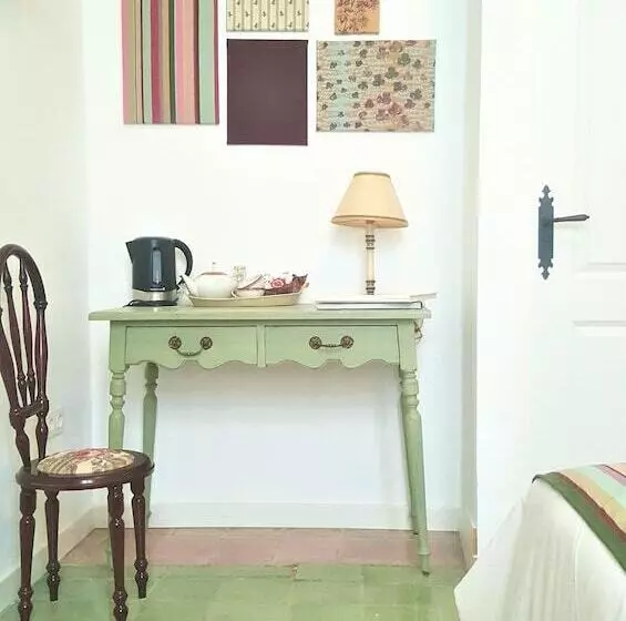 ペンション Los Canaritos