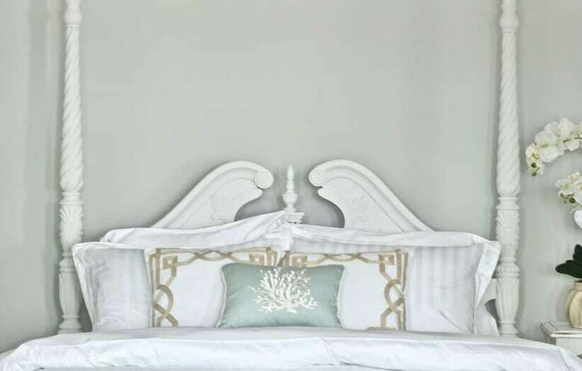 Captain Sawyer S Bed & Breakfast